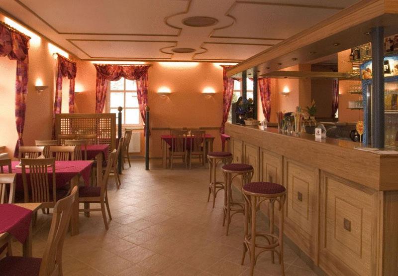 Hotel Zamecek Raspenava Ngoại thất bức ảnh