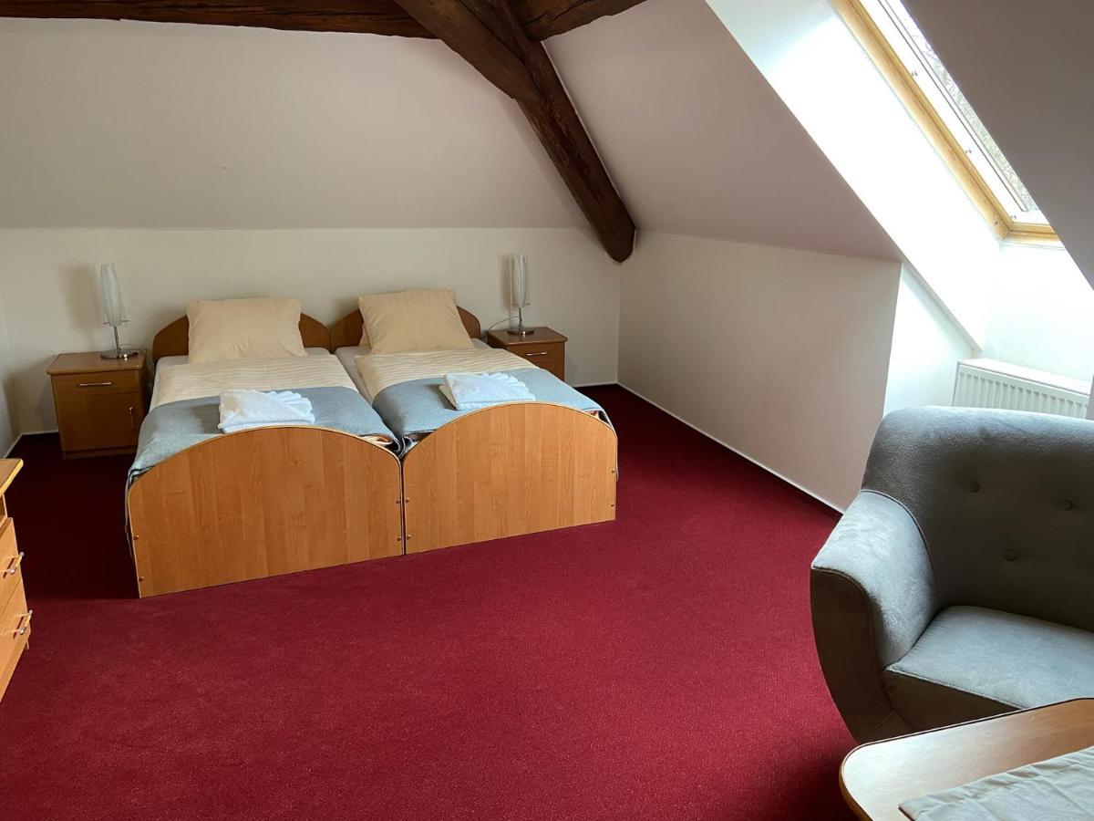 Hotel Zamecek Raspenava Ngoại thất bức ảnh
