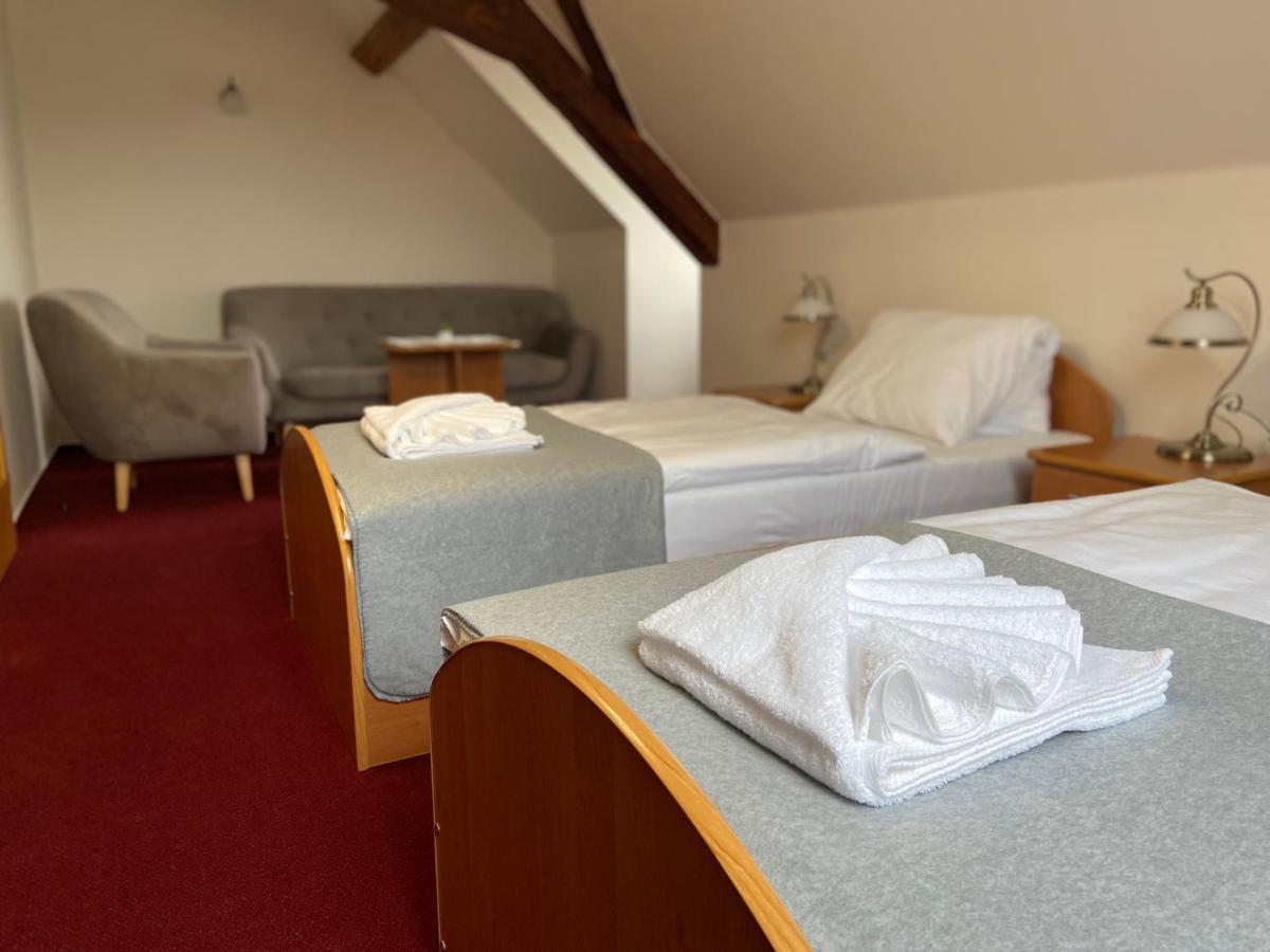 Hotel Zamecek Raspenava Ngoại thất bức ảnh