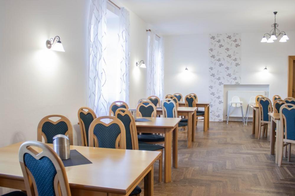 Hotel Zamecek Raspenava Ngoại thất bức ảnh