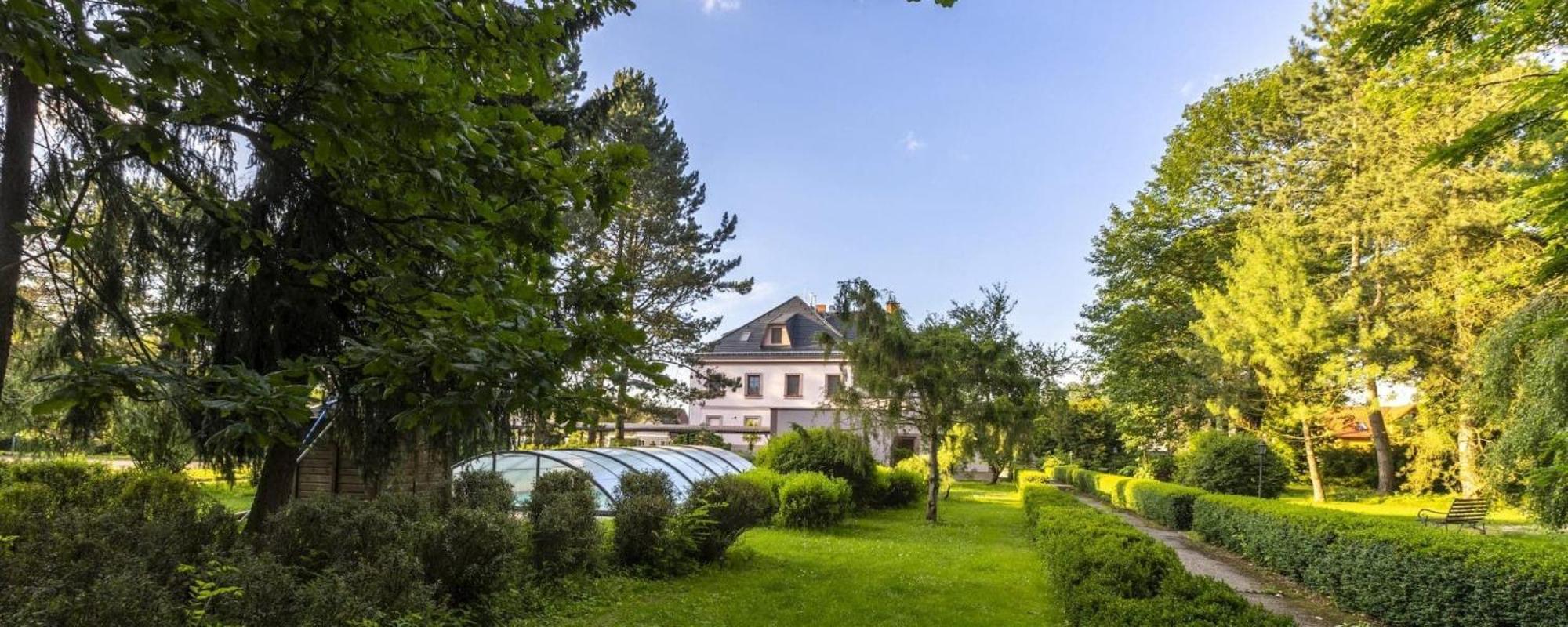 Hotel Zamecek Raspenava Ngoại thất bức ảnh